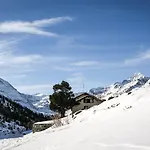 Hytte Mountain Ze Seewjinu - Above *