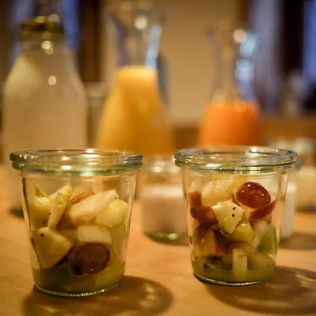 Mountain Ze Seewjinu - Above צרמט