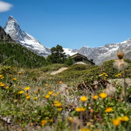 Mountain Ze Seewjinu - Above