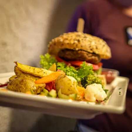Mountain Ze Seewjinu - Above Церматт